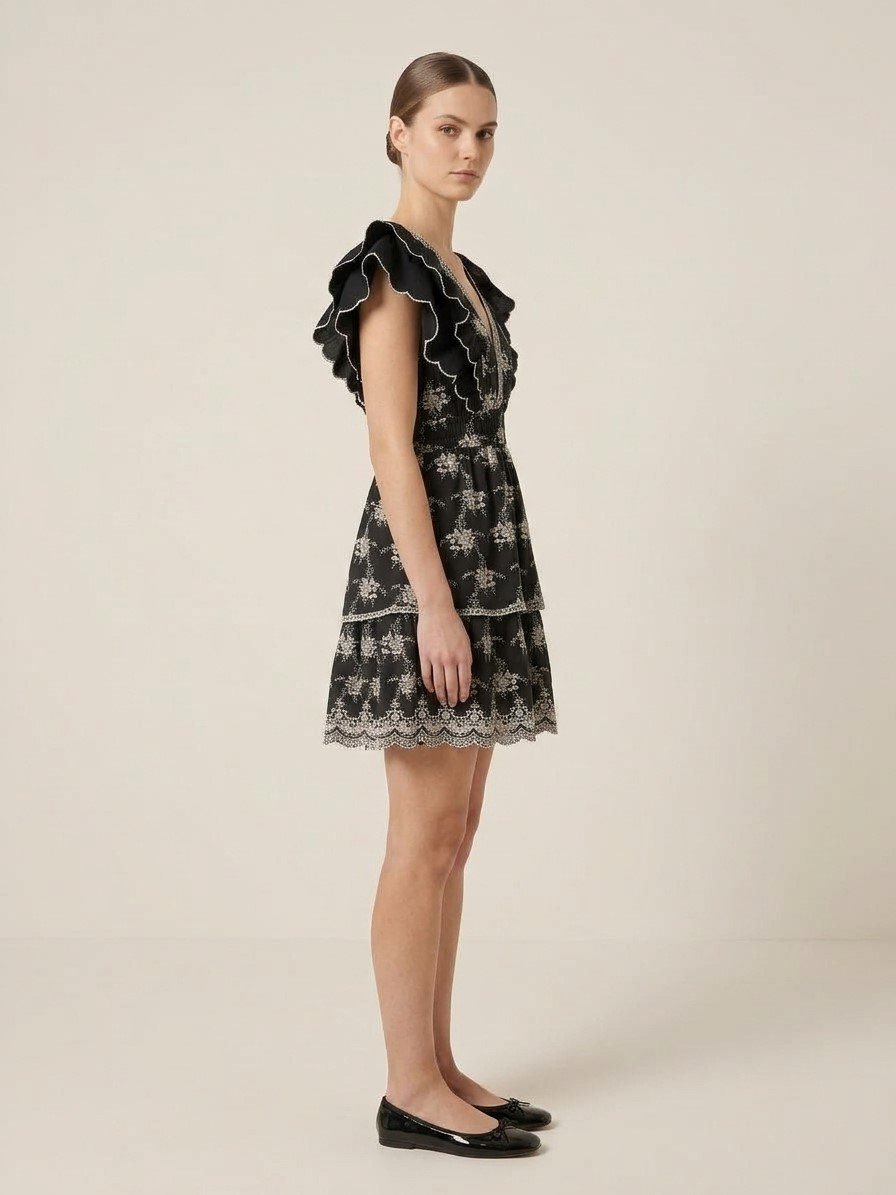 Women’s White Embroidered Ruffle Shoulder Tiered Mini Dress