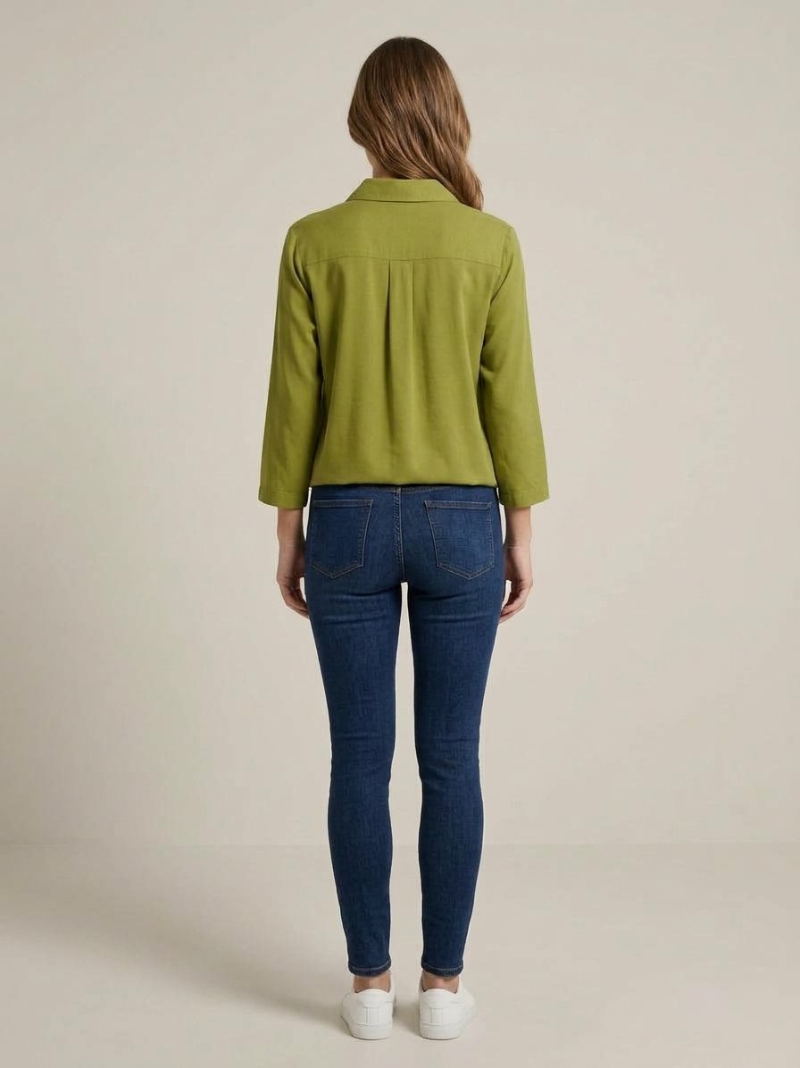 Women’s White 3/4 Sleeve Popover Shirt